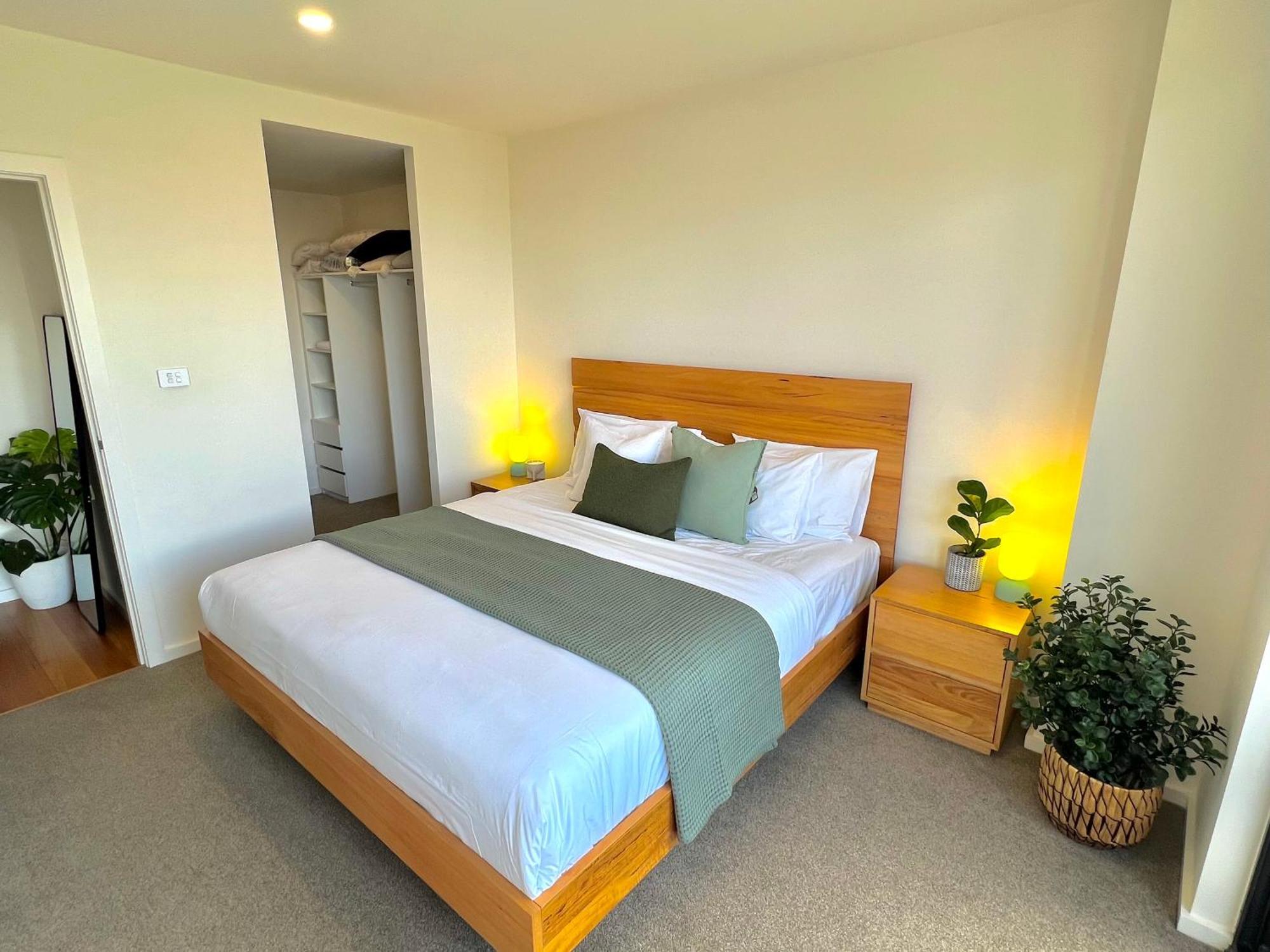 Harbour Towers, Newcastle'S Elite Apartment Stays, Free Parking & Tram Access Bagian luar foto