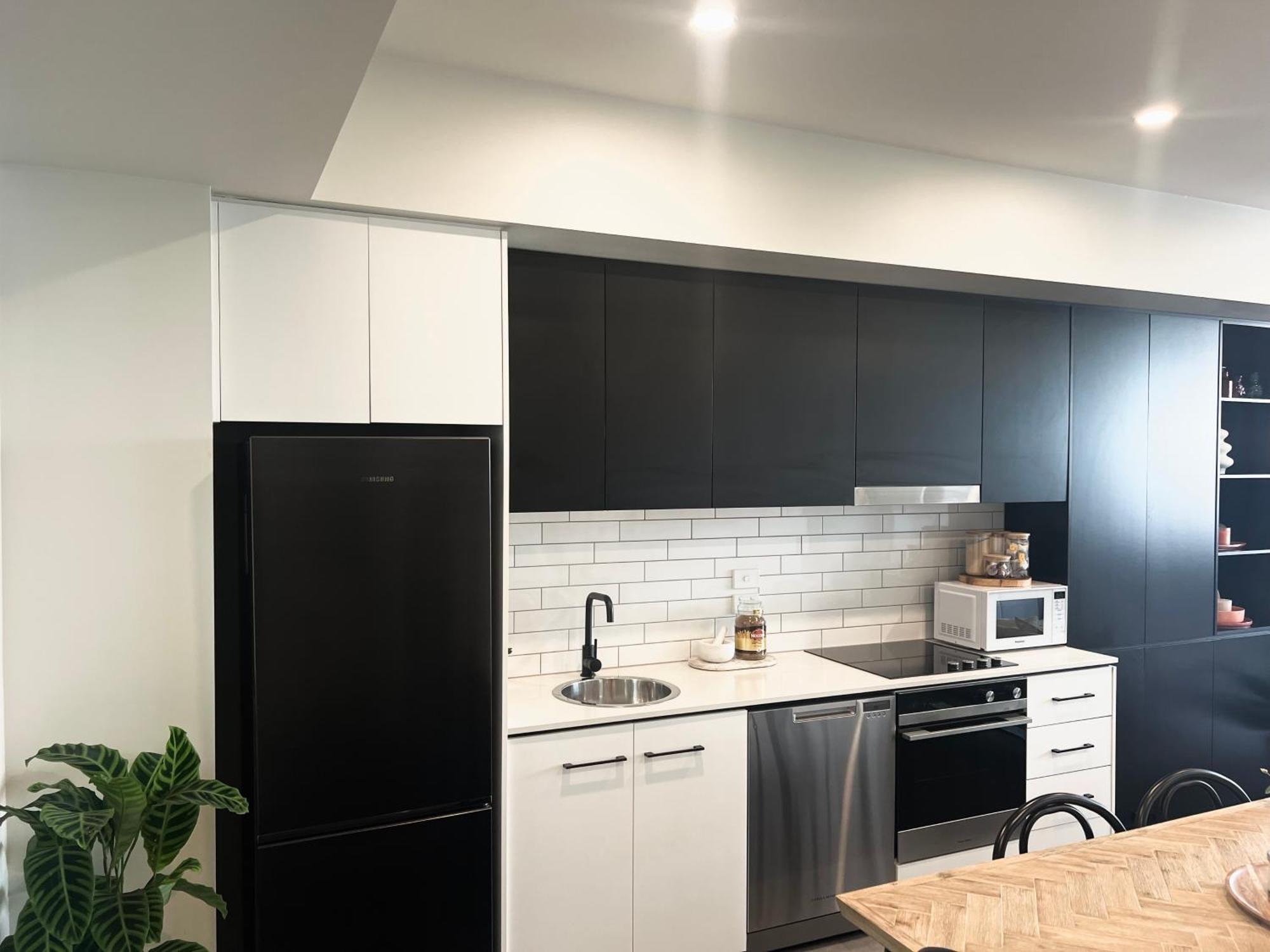 Harbour Towers, Newcastle'S Elite Apartment Stays, Free Parking & Tram Access Bagian luar foto
