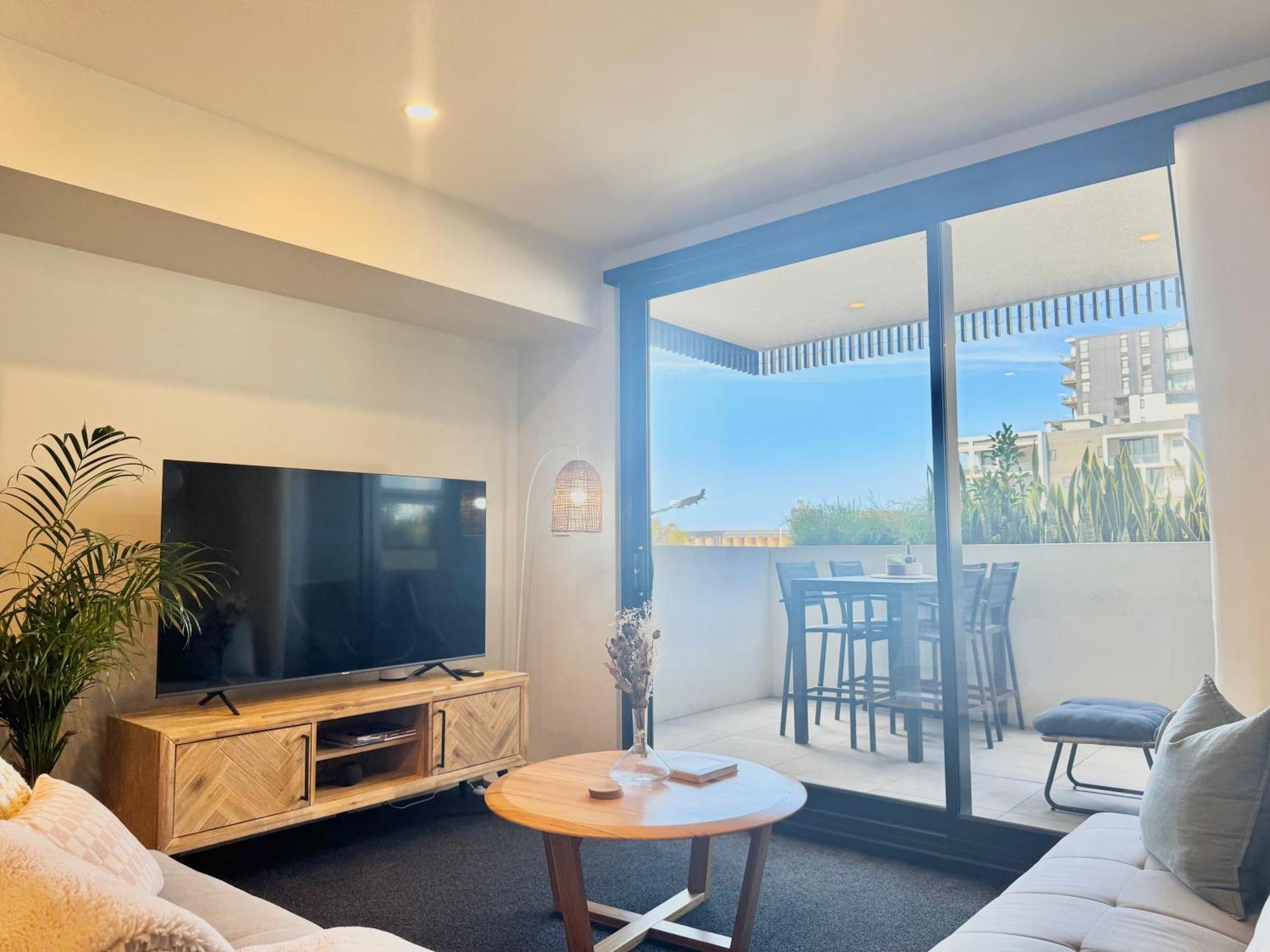 Harbour Towers, Newcastle'S Elite Apartment Stays, Free Parking & Tram Access Bagian luar foto